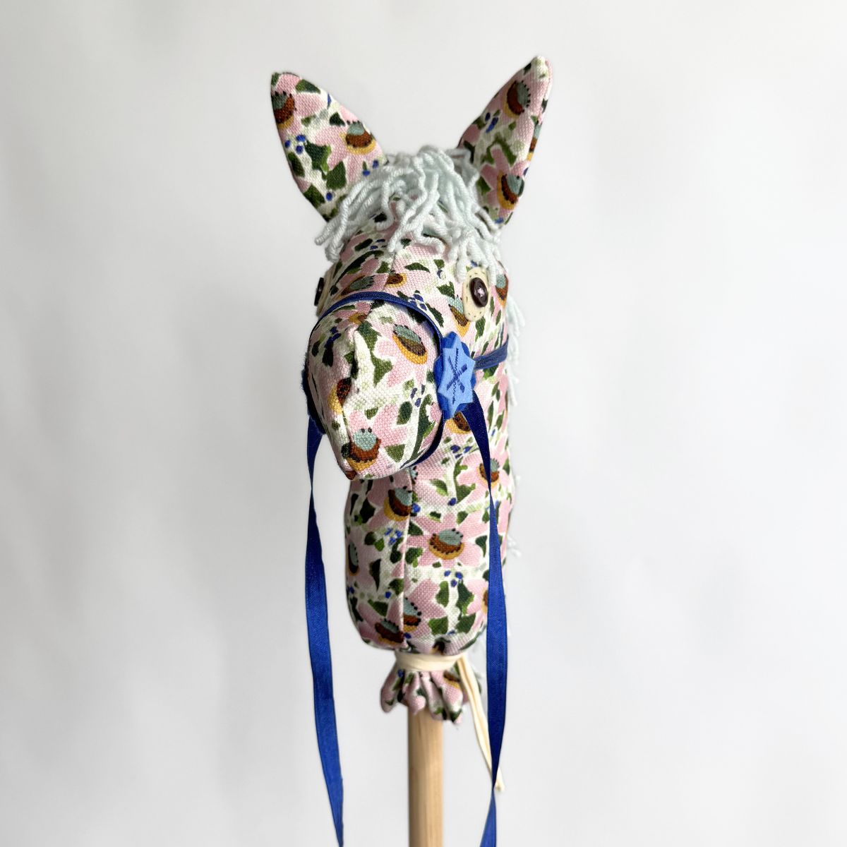 Mustardseed - Hobby Horse