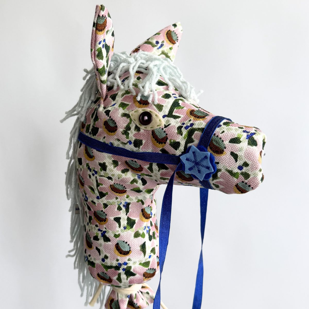 Mustardseed - Hobby Horse