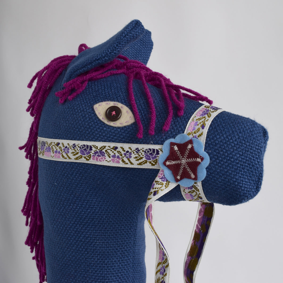 Concord Grape - Hobby Horse