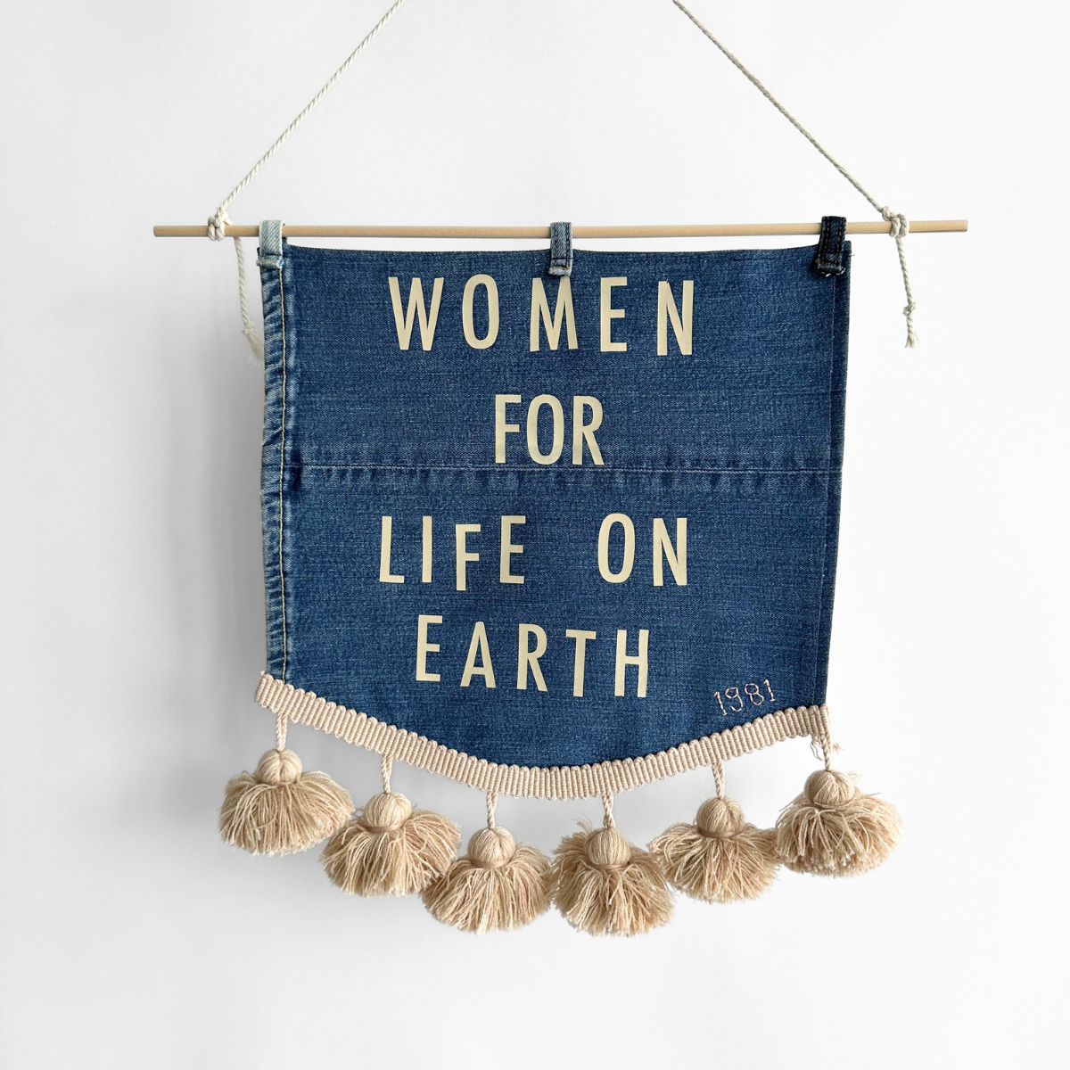 Mini: Women for Life on Earth