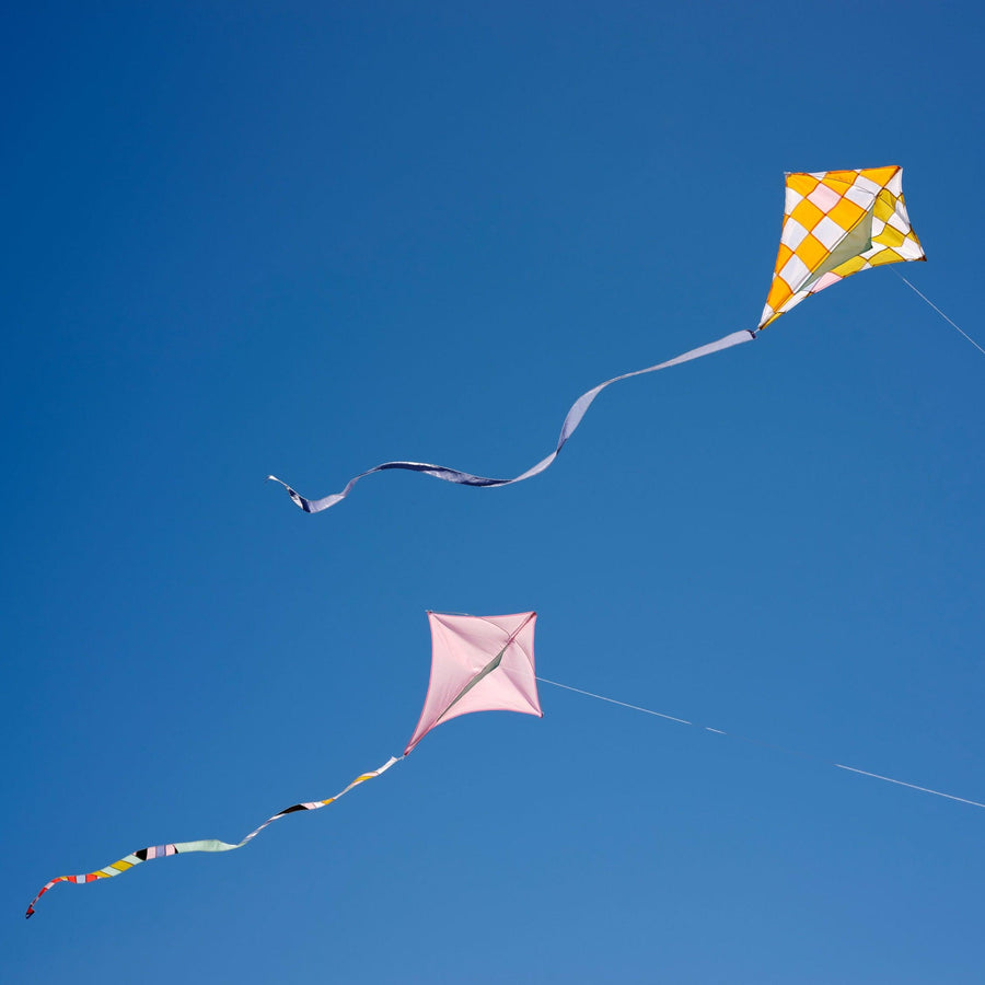 Diamond Kites - Haptic Lab