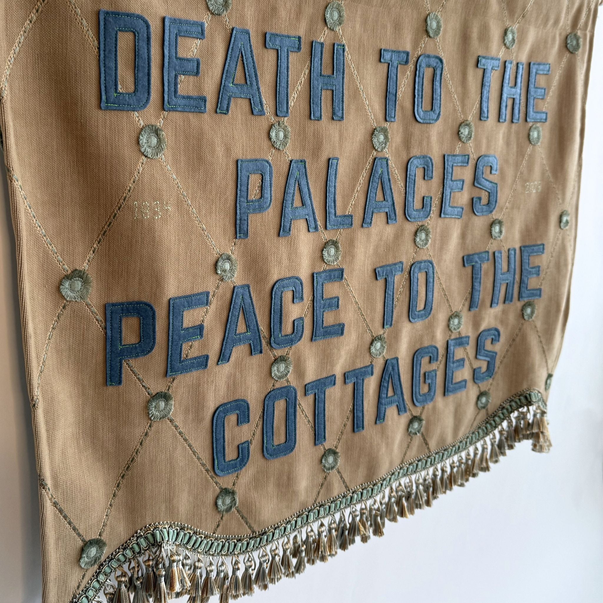 Death to the Palaces, Peace to the Cottages