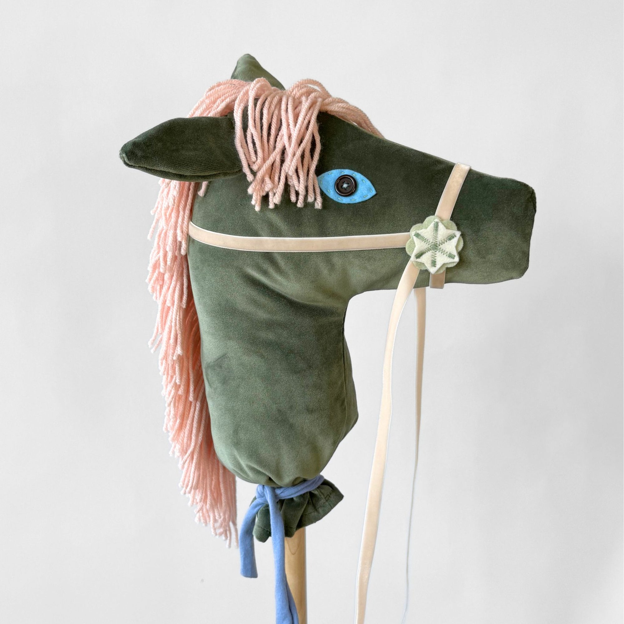 Sweet Pickle - Hobby Horse