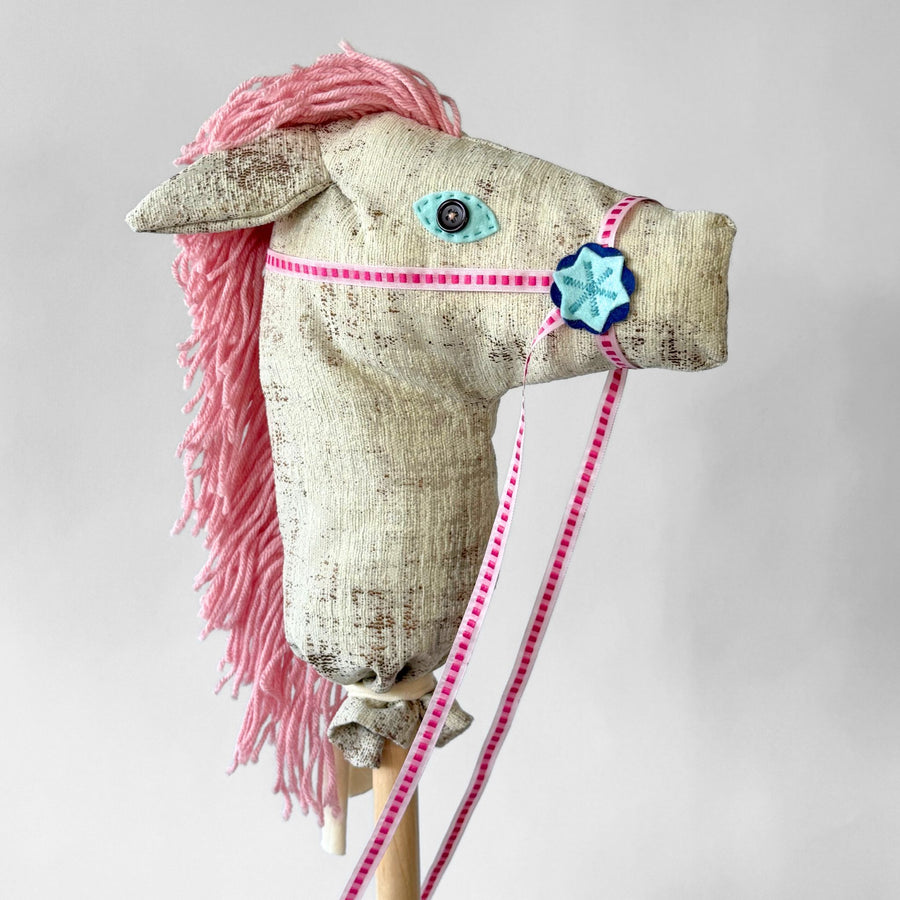 Strawberry Muffin - Hobby Horse