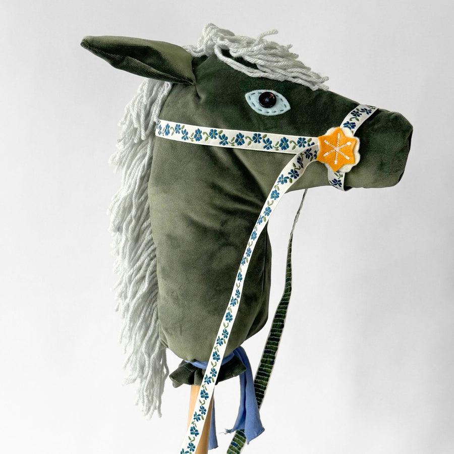 Silver Meadow - Hobby Horse