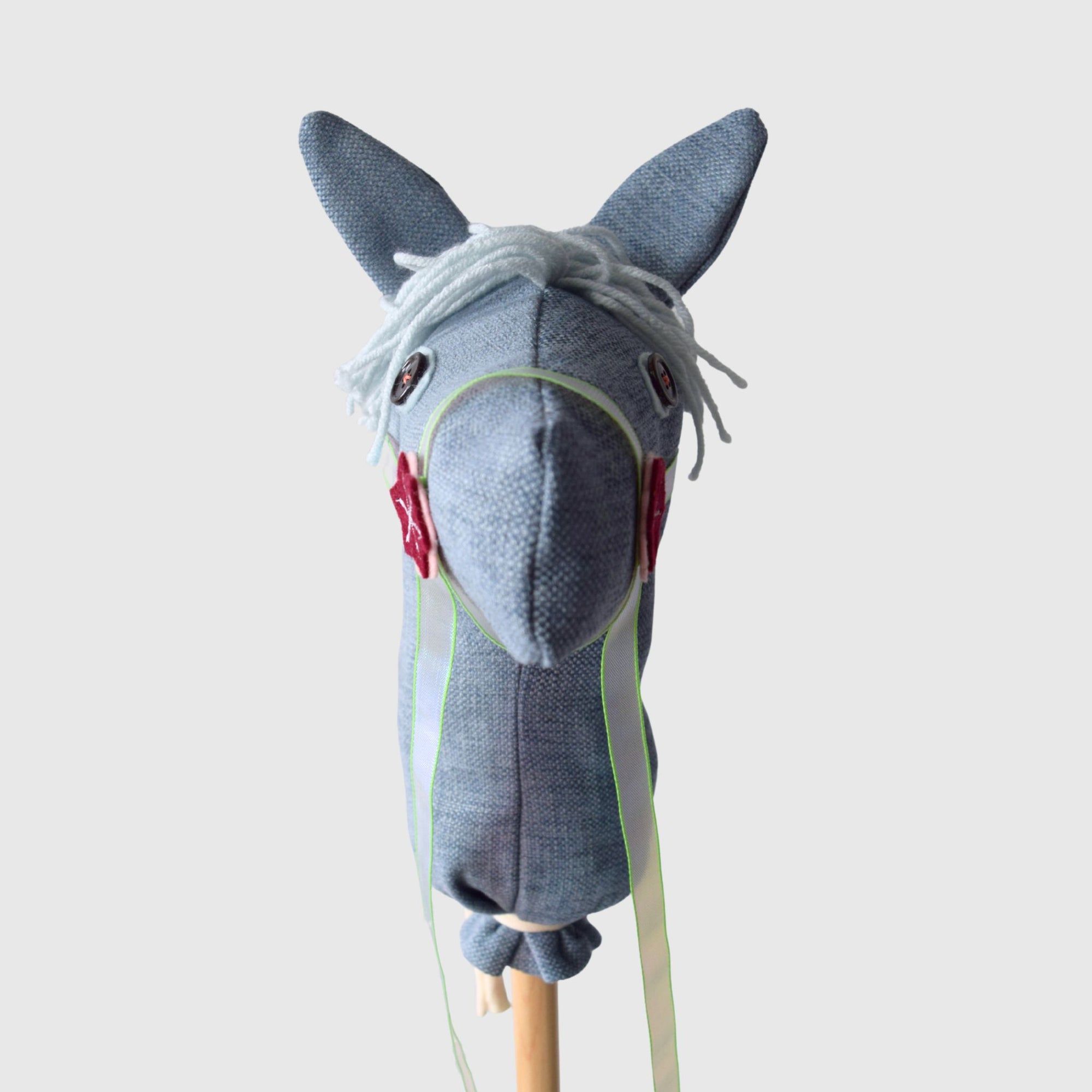 Hobby Horse - Icicle