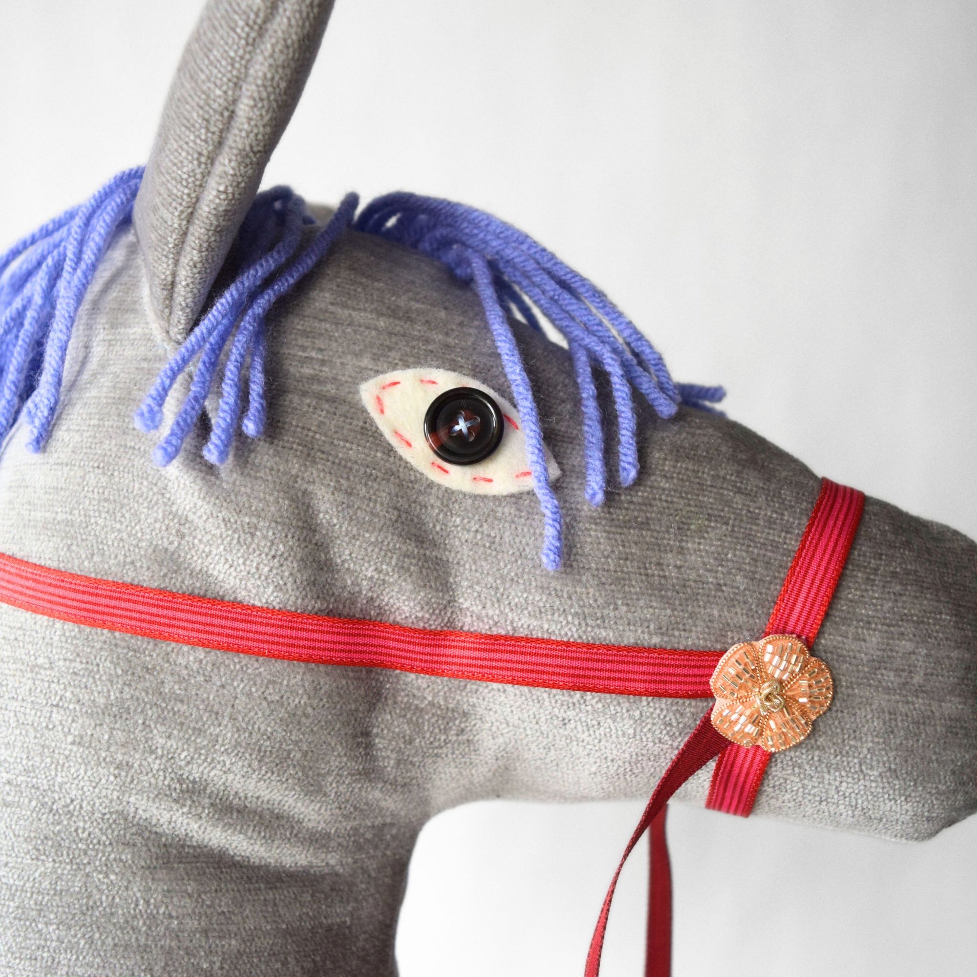 Hobby Horse - Amethyst