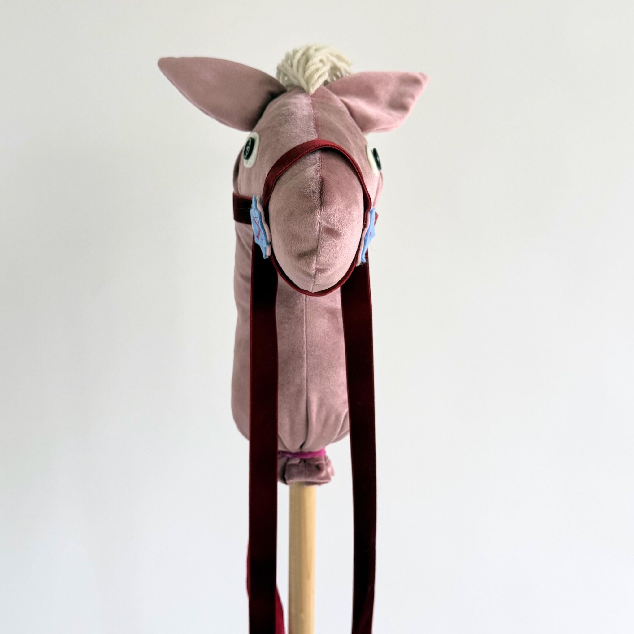Slushy - Hobby Horse