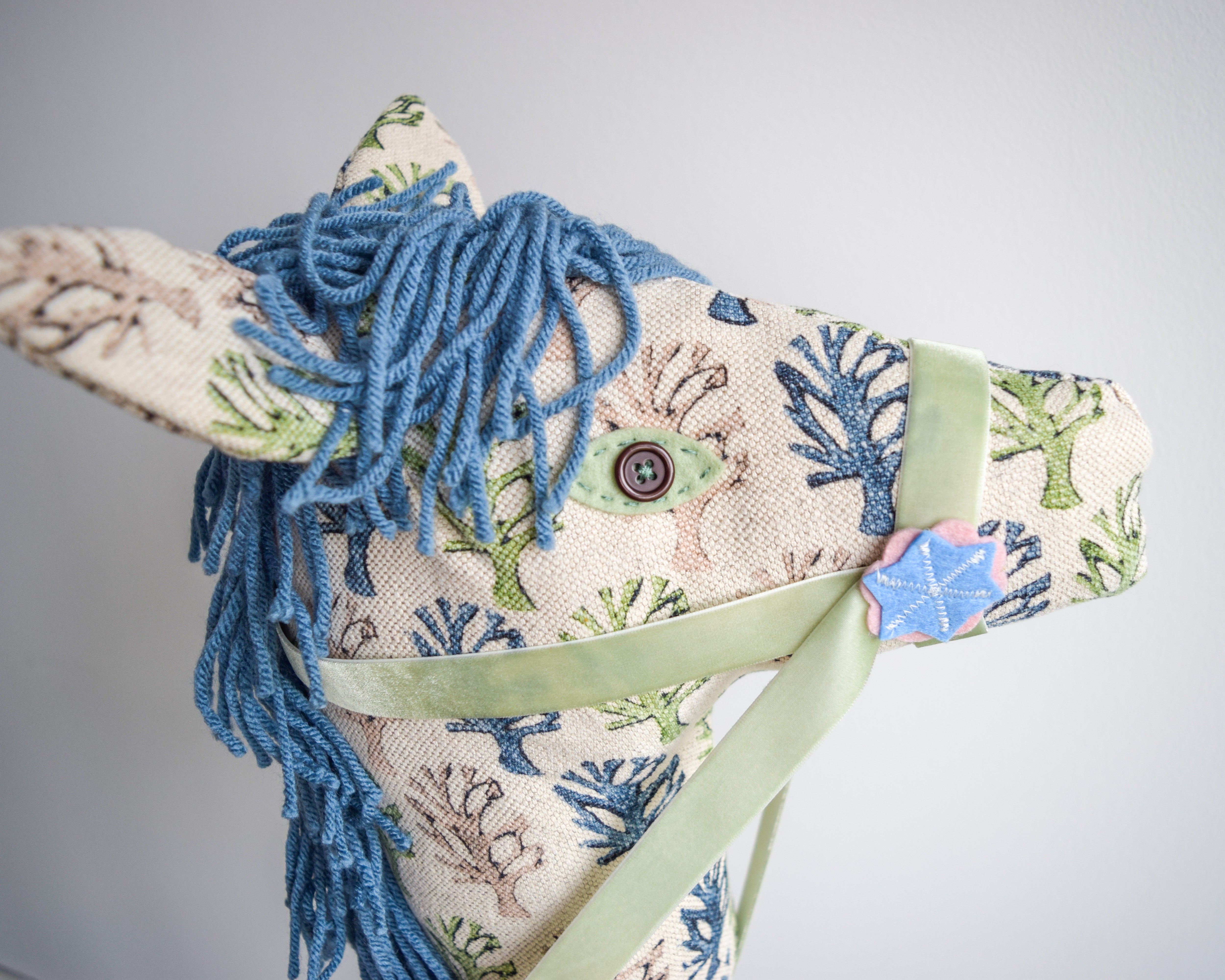 Cobweb - Hobby Horse