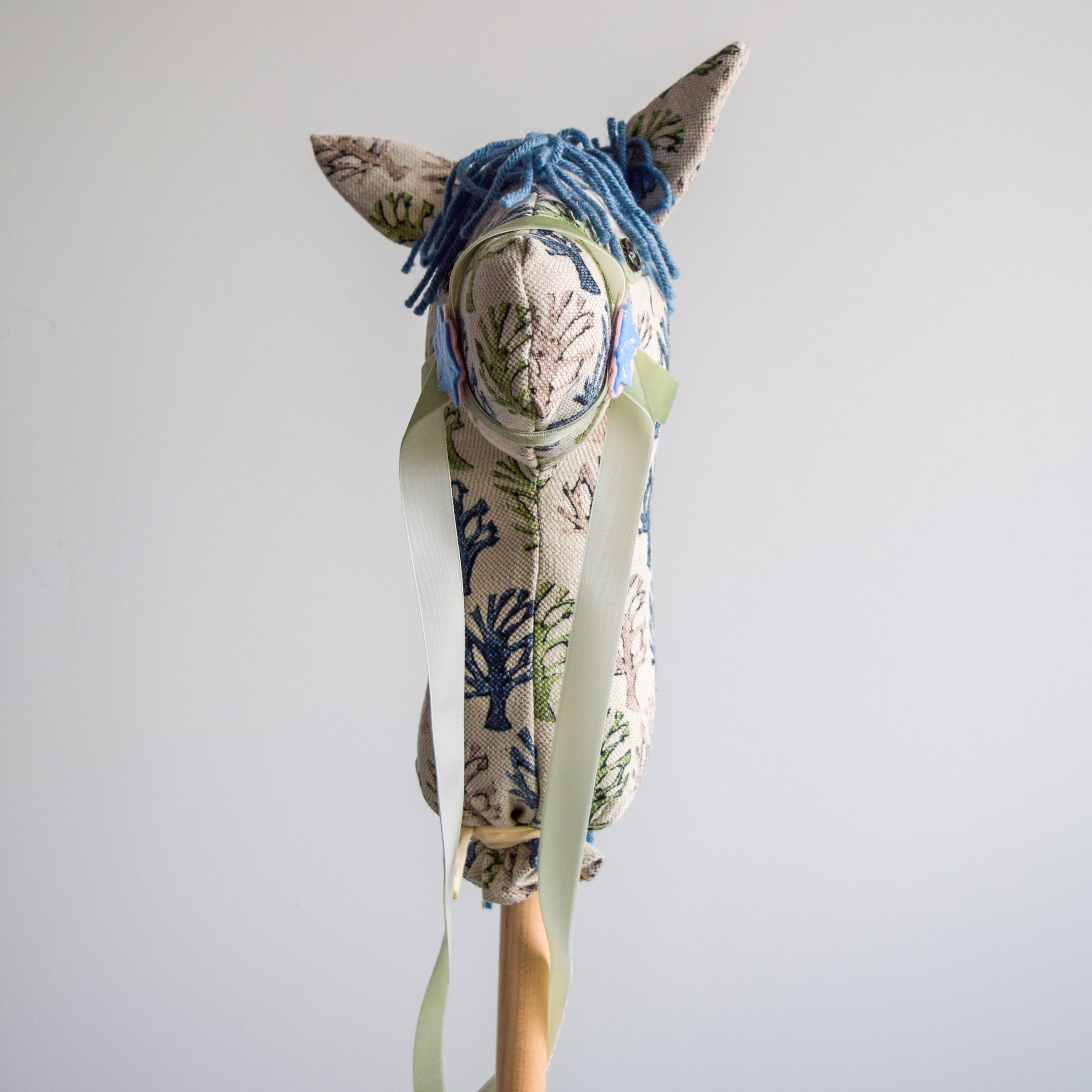 Cobweb - Hobby Horse