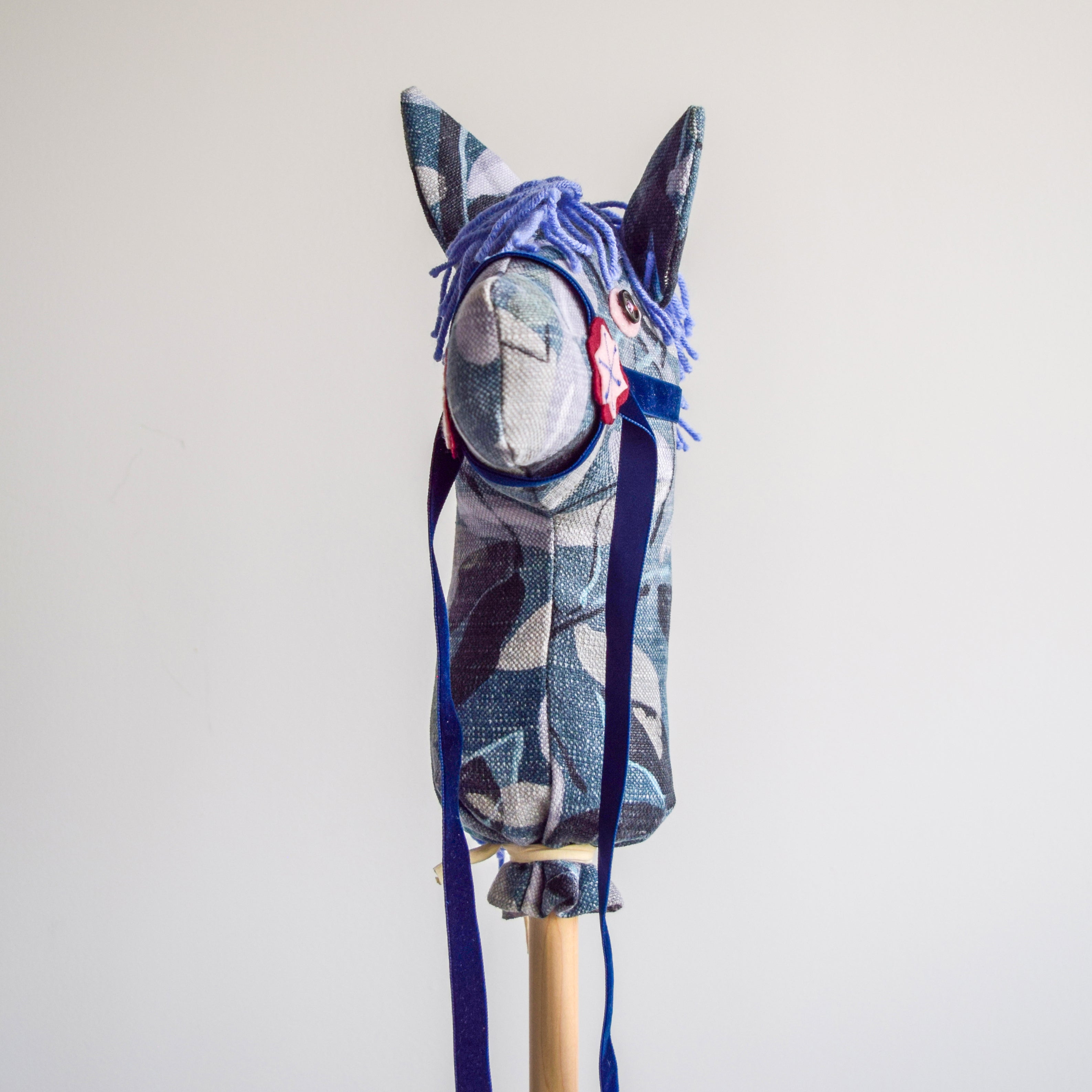 Oberon - Hobby Horse