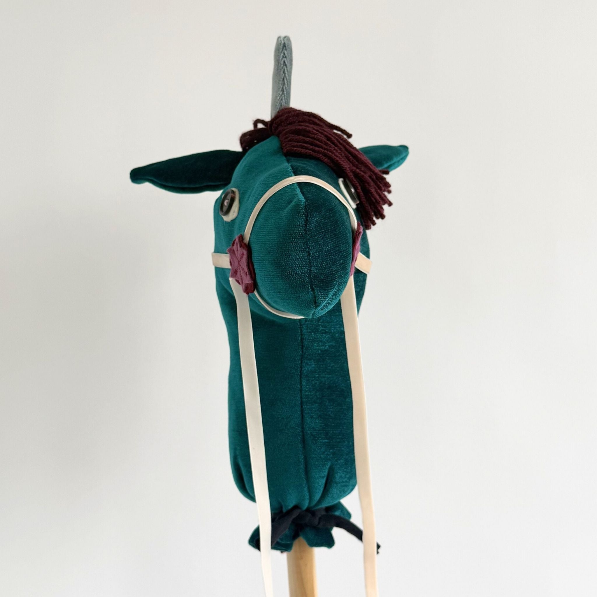 Emerald Jewel - Unicorn Hobby Horse