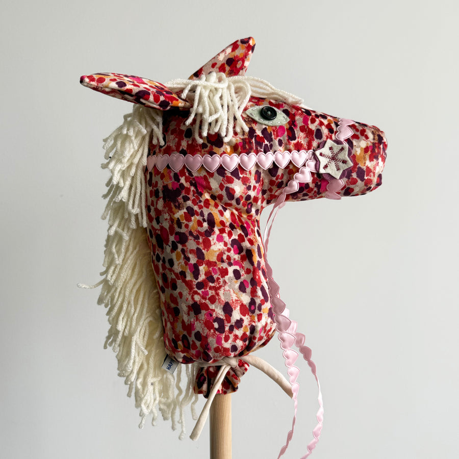 Sweetheart - Hobby Horse